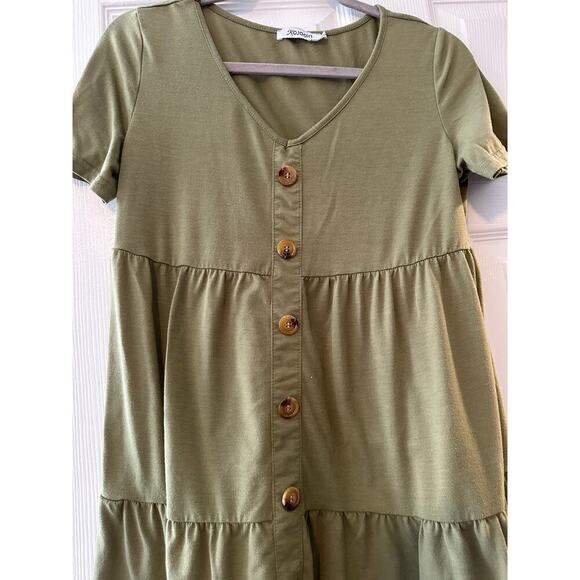 Kojooin Green Midi Dress with Buttons - Picture 3 of 4